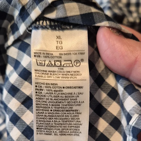 100% Cotton Old Navy Blue and White Checkered Top - Picture 4 of 4